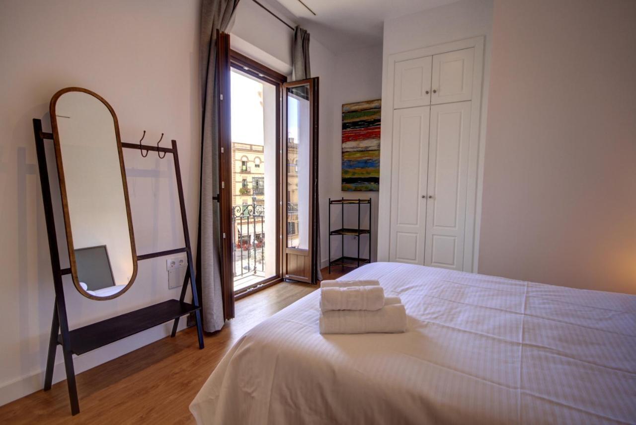 סביליה Apartamentos Setas Center מראה חיצוני תמונה